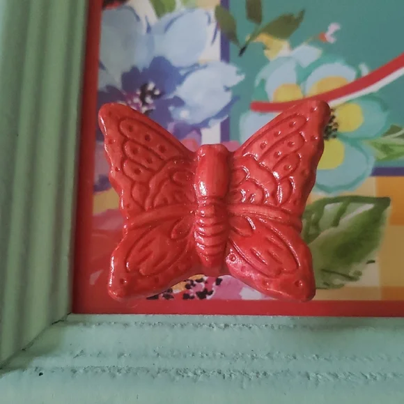 The Pioneer Woman Welcome Sign - Picture 2 of 7